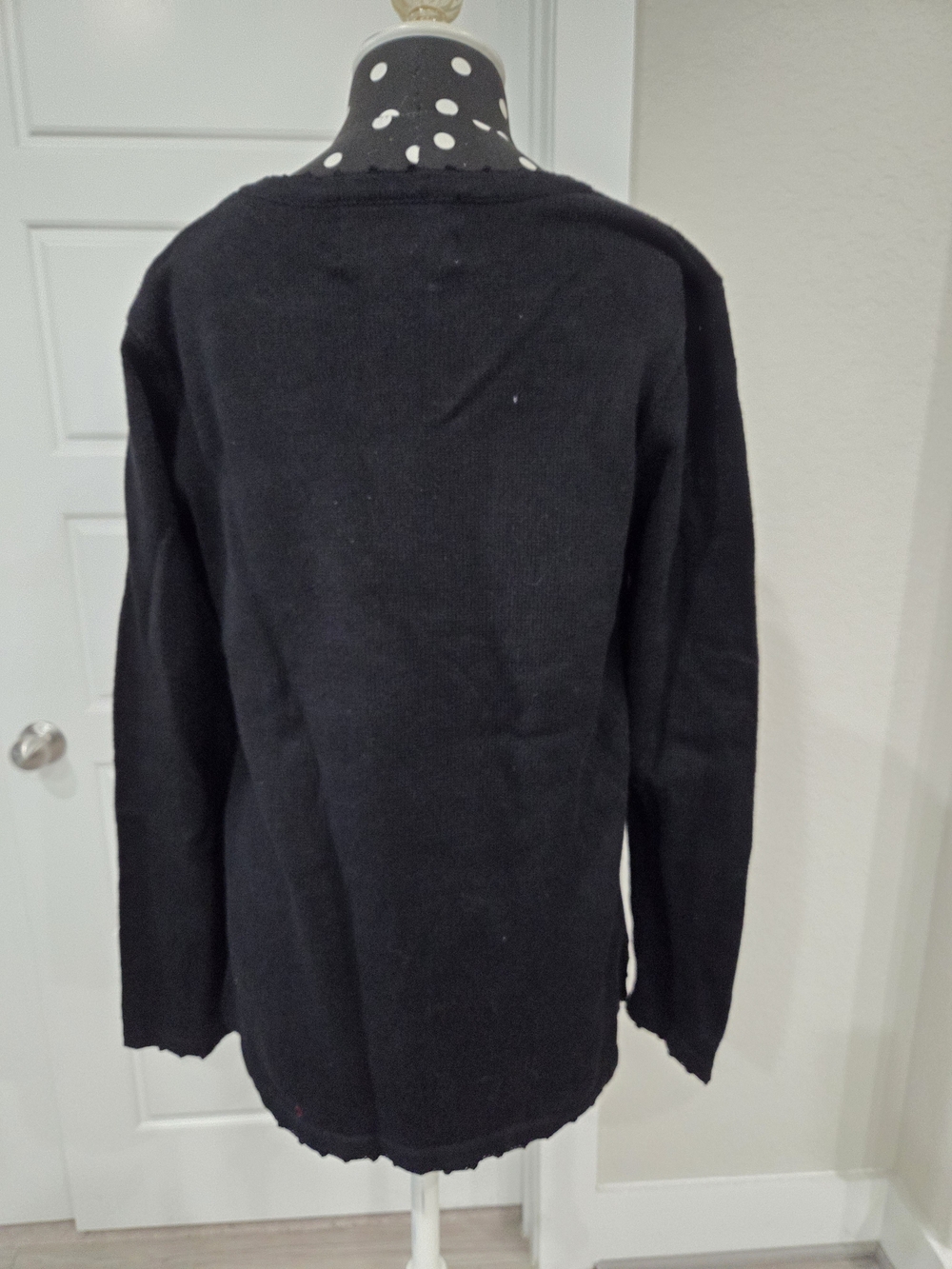Quacker Factory Black Sequin Angel Sweater with Pink, Blue & Gold Accents Size M - Picture 6 of 9